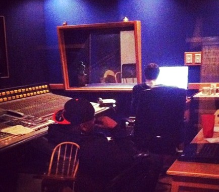 Stevie Stone Works In The Studio