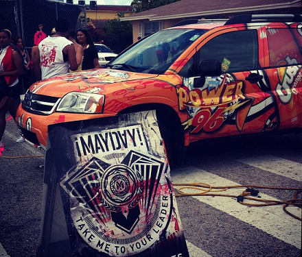 ¡MAYDAY! Promo On The Streets Of Miami
