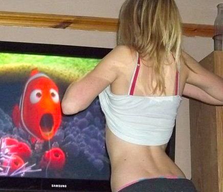 Girl Flashing Nemo